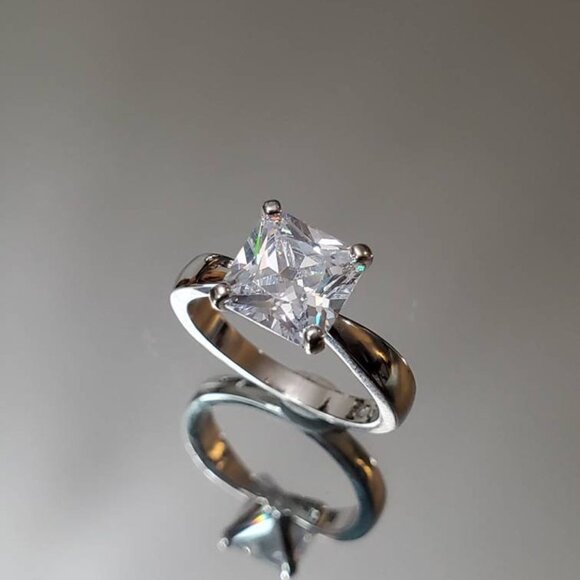 Princess Cut Engagement Ring,Solitaire Ring 1.96 Ct Carat Sterling Silver Bridal - Picture 3 of 8